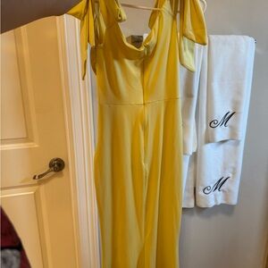 Pastel Yellow Dress / Belle Disney Princess